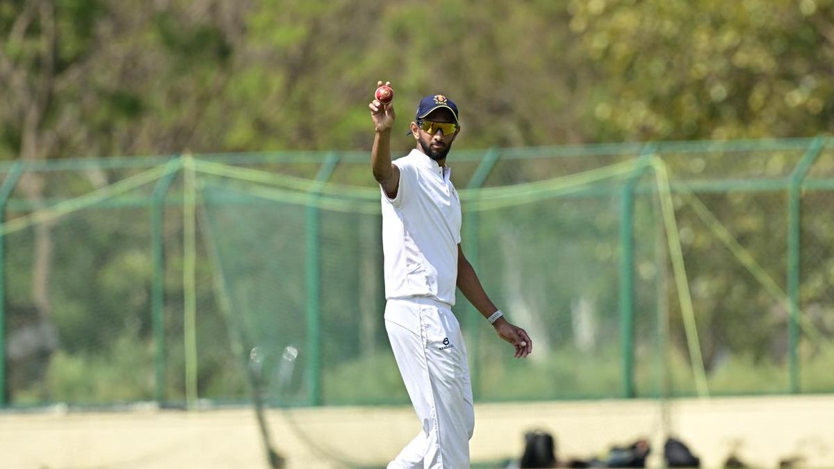 Ranji Trophy final 2026 scorecard, Karnataka vs Jammu & Kashmir Day 3 LIVE: KAR 35/1 after losing KL Rahul early, trails by 549 runs